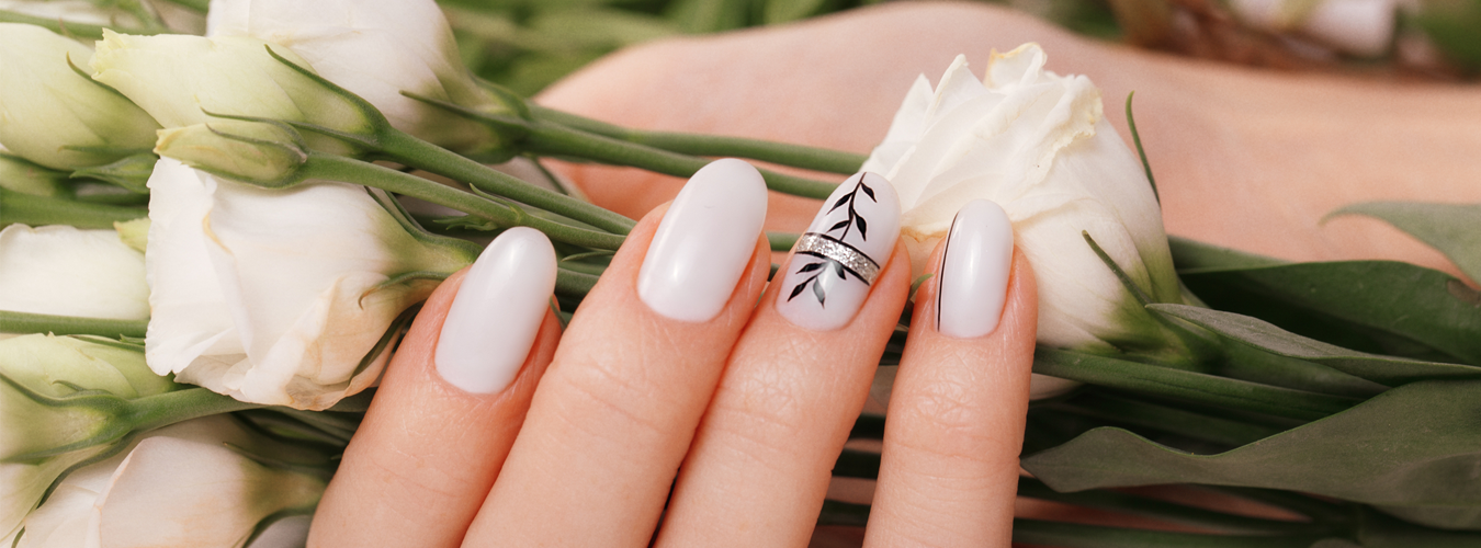 Butterfly Studio & Spa | Nail salon Kitsilano Vancouver | Broadway